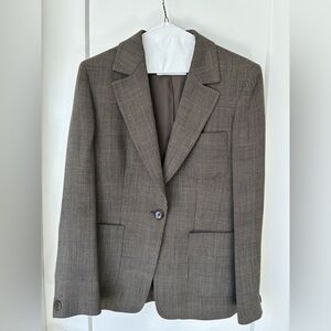 Max Mara two-piece skirt suit (Jacket size 8, Skirt size 6)